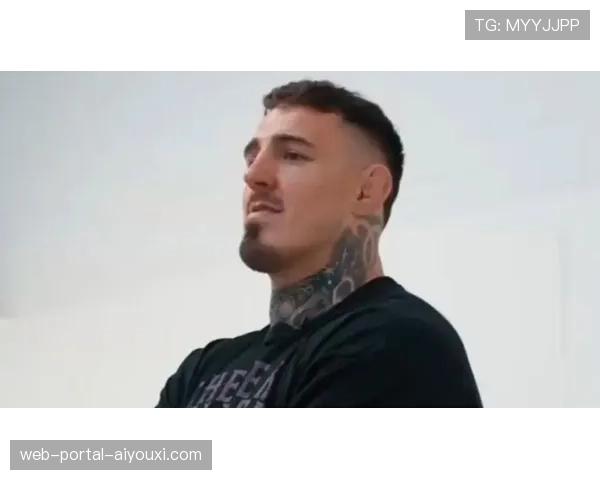 评论：汤姆·阿斯皮诺尔的重拳卫冕，是否标志着重量级进入“一拳超人”时代？